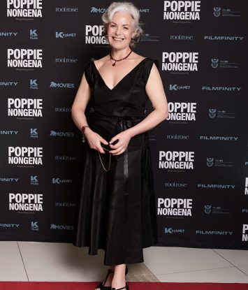 Bespreek nou dadelik jou kaartjies vir Poppie Nongena