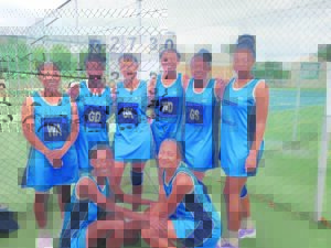 Jakes Gerwel wen ruby én netbal teen Montana