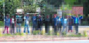 Groep betoog oor mishandeling