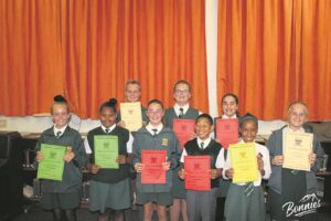 Bonnies laat hul stem by redenaarskompetisie geld