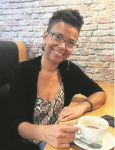 Dig het my lewe oorgeneem, sê belowende nuwe skrywer