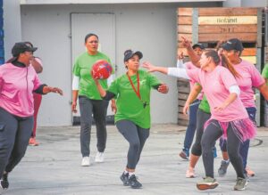 Robertson Wines hold sports day