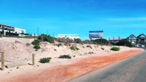 Yzerfontein kry spoggerige ingang