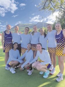 Netbalmeisies wen sewe uit agt