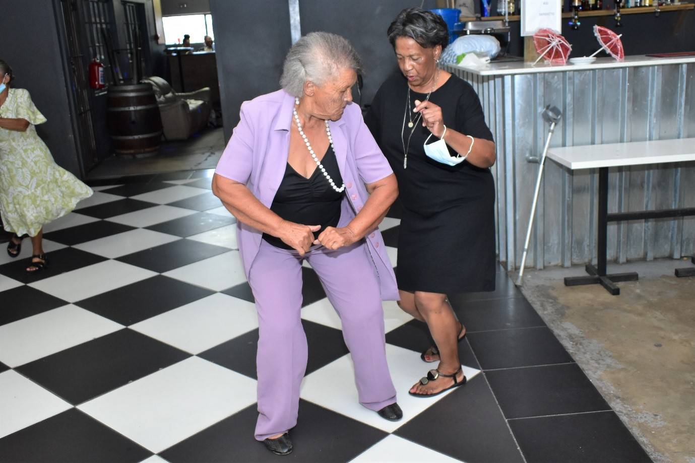 Lede van die Springroses-bejaardeklub