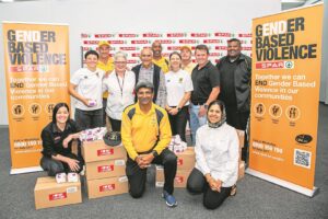 Cricket club receives 15 000 sanitary pads