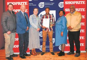Plaaswerkers vir hul werk vereer