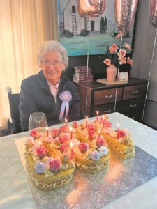 Inwoner vier 100ste verjaarsdag