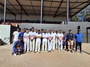 Malmesbury swáái wilgelat, stuur waarskuwing aan teenstanders