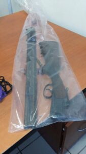 Police clamp down on gang houses