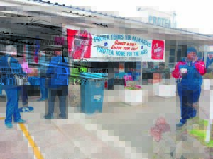 Ouetehuis hou lekker basaar