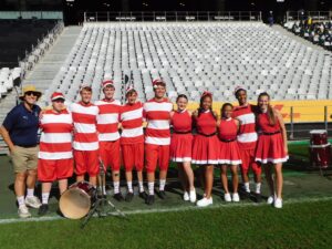 Flashes | BELLVILLE | Leeus bring Kersfees-gees!