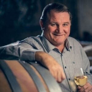 Ikoon in die wynbedryf sterf ná hartaanval