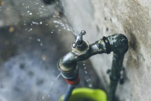 City of Cape Town invests in water pipe upgrades for Proteaheights and Kuils River