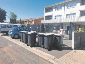 Lyk, rooftog, jaagtog in een week in Bellville