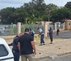 Man buite Brackenfell polisiekantoor doodgeskiet