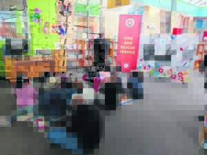 Goodwood-biblioteek laat g’n gras onder sy voete groei