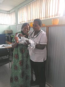 ‘It was like God sent me an angel’: Nurse comes to baby’s rescue
