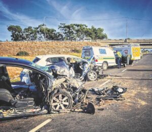 One dead, two injured in N7 head-on collision near Bosmansdam Road