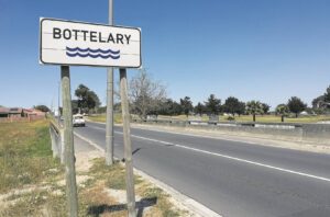 Bottelnek of Bottela-ry?