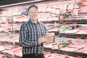 Brackenfell-man wil ander uitstof met boerewors in gewilde boereworskompetisie