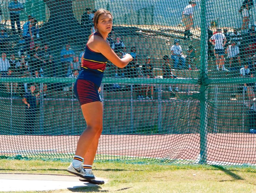 Anja Gouws het eerste gekom in die diskus vir meis