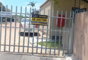 Brackenfell rental ‘scam’ have families all packed up and nowhere to go