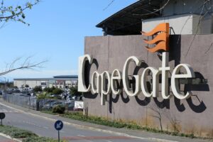 Car guards at CapeGate Shopping Centre ‘not responsible’ for theft