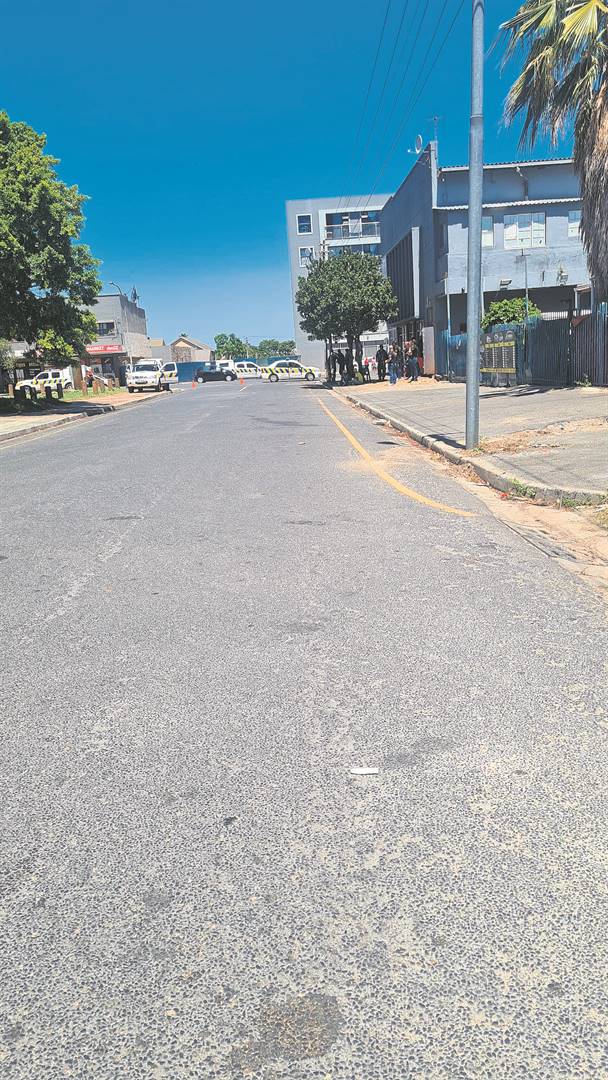 ‘Bom’ glo in Parow se sakekern gevind