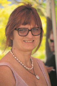 Bothasig painter shows at Stodels