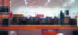 Die polisie-orkes vermaak die Ruyterwacht seniors