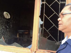 Gesinsmoord: Vrou en kind (2) sterf