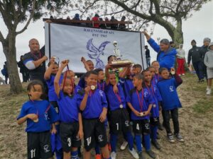 Ravensmead FC U-8s named Team of the Year after stellar season