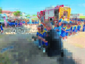 Kraaifontein SAPS host safety awareness for kids