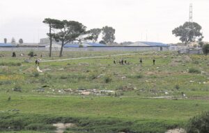 Vandalism, dumping, and safety concerns near Bet-el School in Kuils River