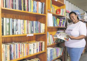 Kuils River woman shines as finalists in radio station’s inaugural awards