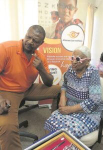 Elderly at Huis Ravenzicht in Kraaifontein overjoyed at the prospect of better eyesight