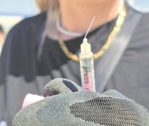Hidden dangers at the beach: Volunteers uncover syringes along the shore