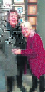 Werknemers se ‘boeke’ by biblioteek klaar geskryf