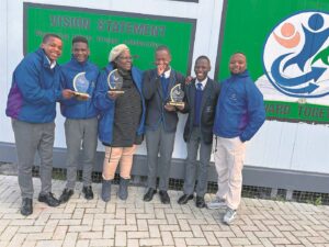 Silversands school wins drama award