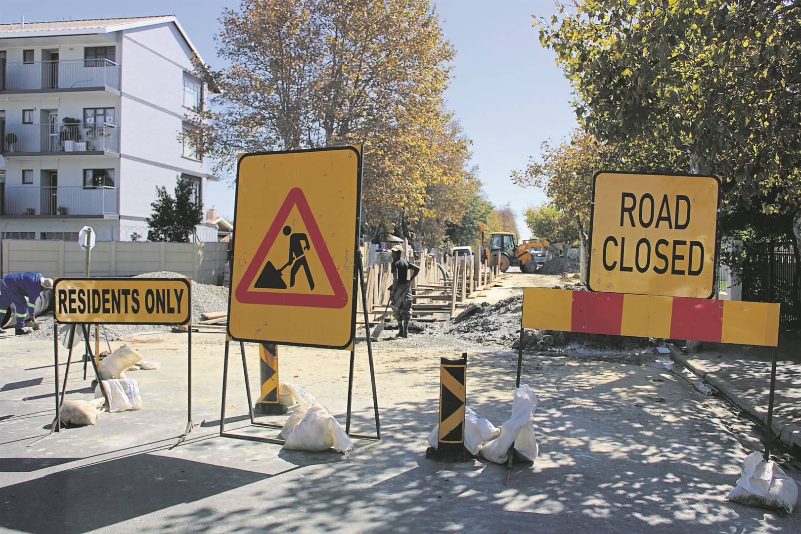 Goodwood construction delay causes traffic chaos on Jakes Gerwel