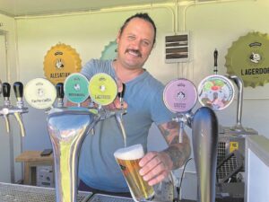 ‘Hondebier’ ’n groot sukses