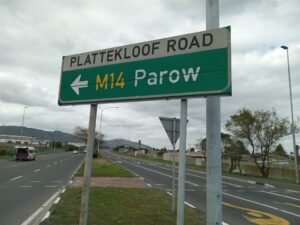 Een dood en baba beseer in ongeluk op Plattekloofweg