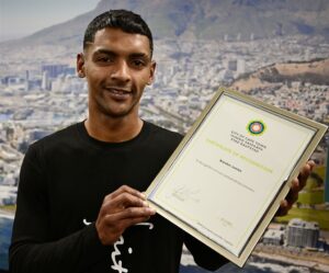 Man’s heroic rescue has captured the hearts of Cape Town residents