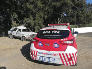 Nine injured after bakkie rolled of the road
