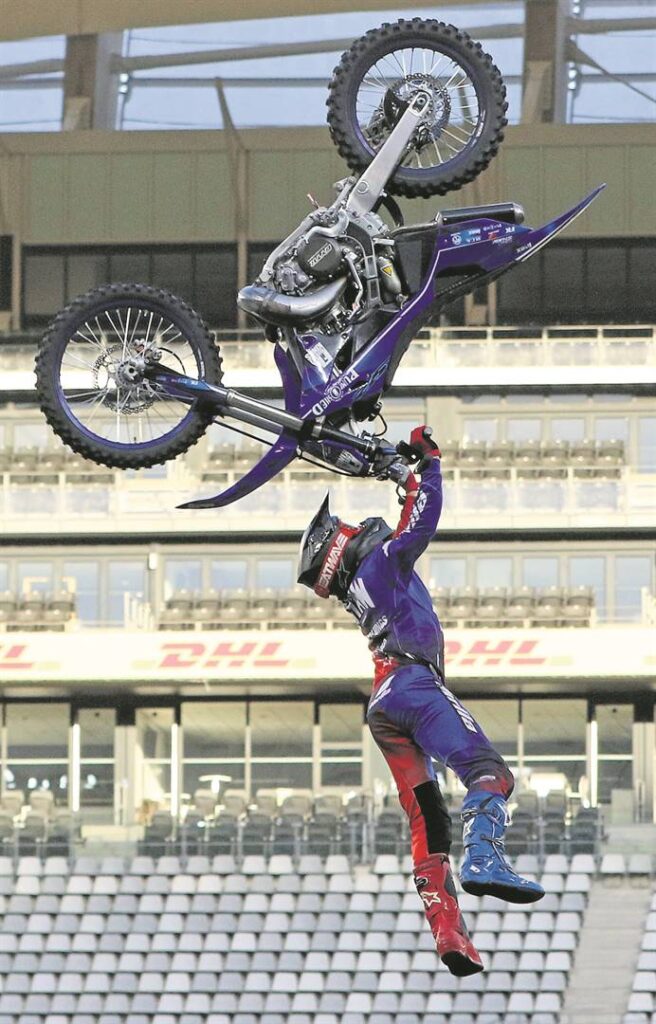 Callum Shaw hangs on.