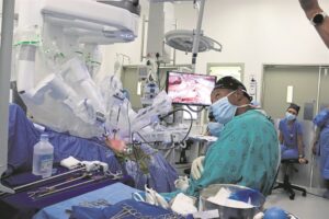 Da Vinci Robot relieves pressure on hospital resources, minister says