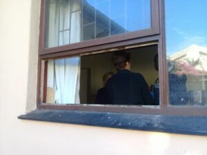 Bejaardes in Bellville beroof