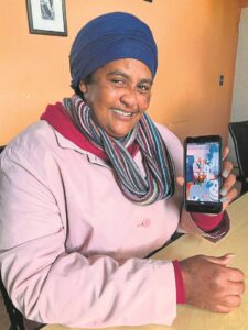 Sy vertel haar storie