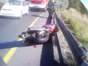 Teen hospitalised after motorbike crash